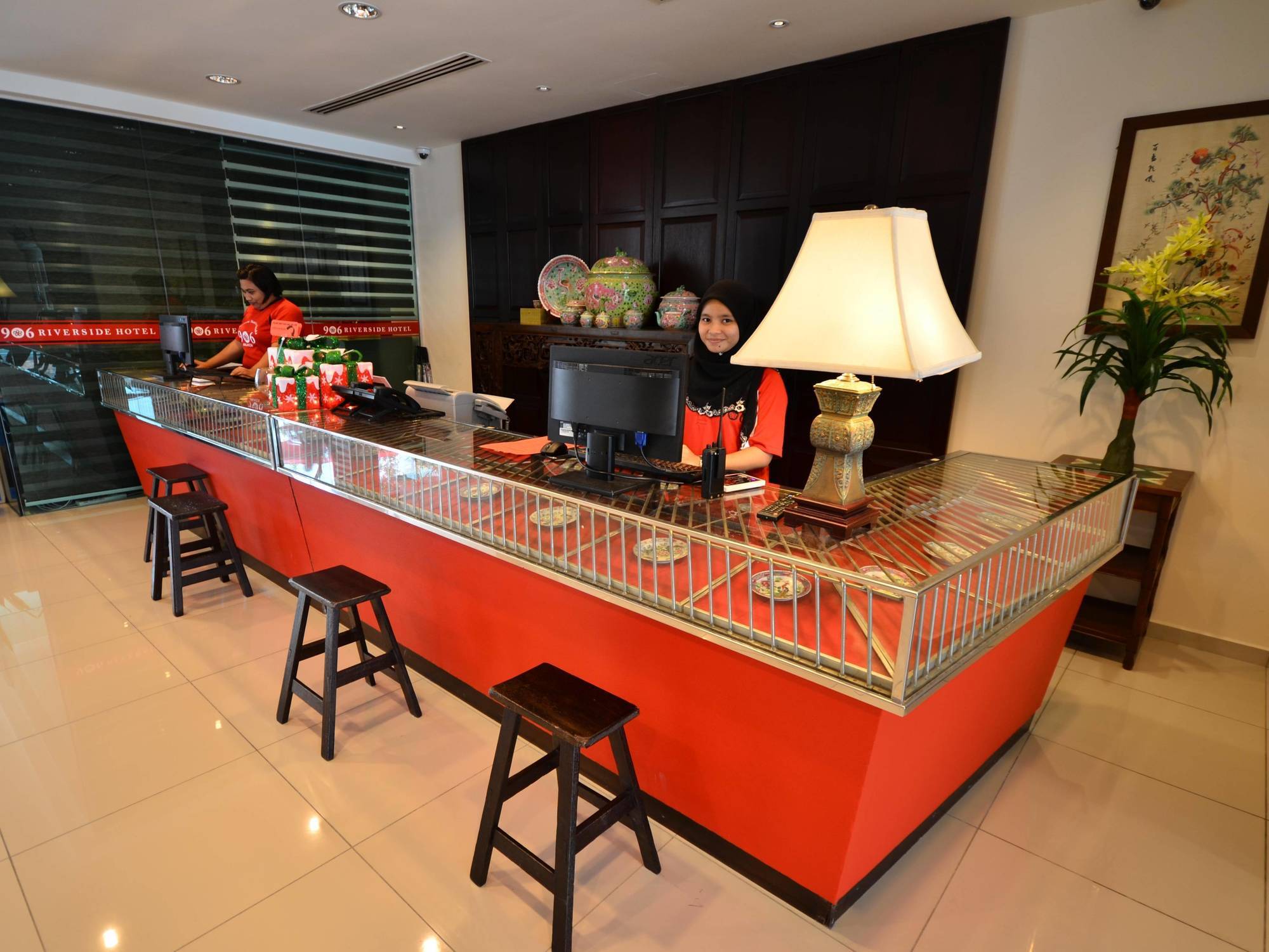 906 Riverside Hotel Малакка Экстерьер фото